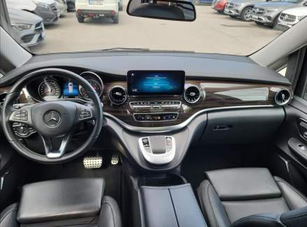 Mercedes-Benz - V-class