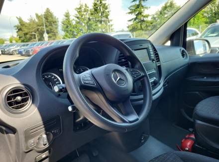 Mercedes-Benz - Vito