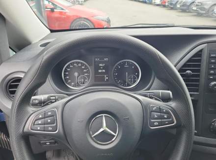 Mercedes-Benz - Vito