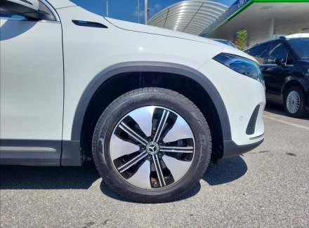 Mercedes-Benz - EQA