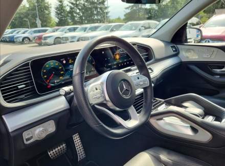 Mercedes-Benz - GLE