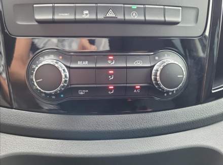 Mercedes-Benz - Vito