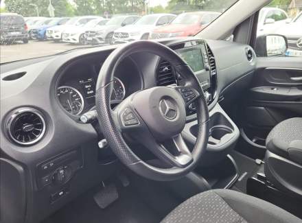 Mercedes-Benz - Vito