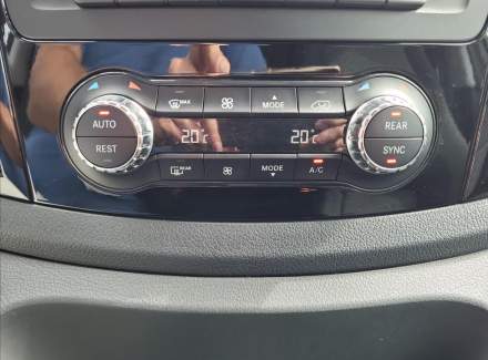 Mercedes-Benz - Vito