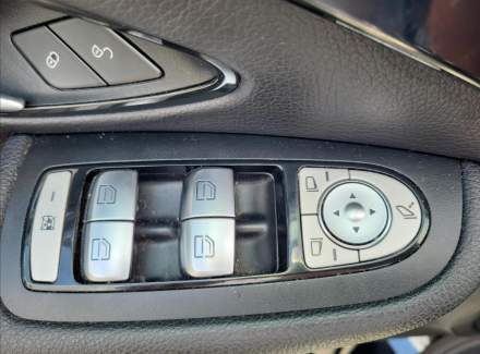 Mercedes-Benz - C-class