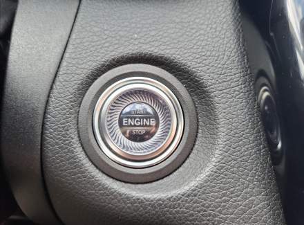 Mercedes-Benz - C-class