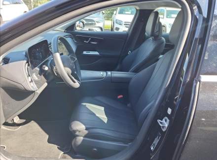 Mercedes-Benz - E-class