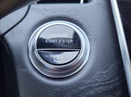 Mercedes-Benz - E-class