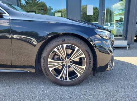 Mercedes-Benz - E-class