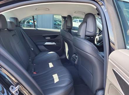 Mercedes-Benz - E-class