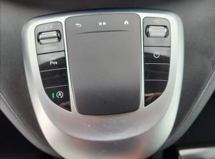 Mercedes-Benz - V-class