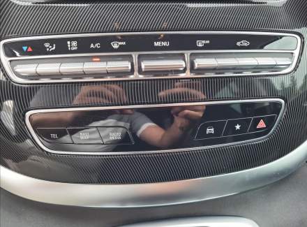 Mercedes-Benz - V-class