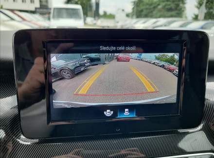 Mercedes-Benz - V-class