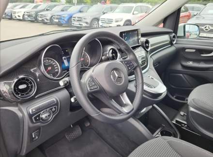 Mercedes-Benz - V-class