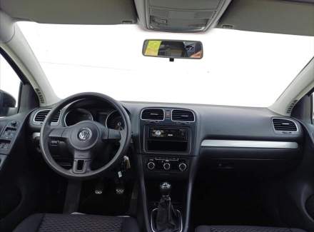 Volkswagen - Golf