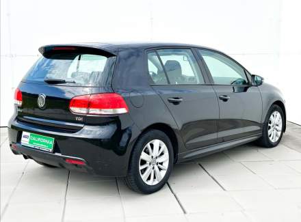 Volkswagen - Golf