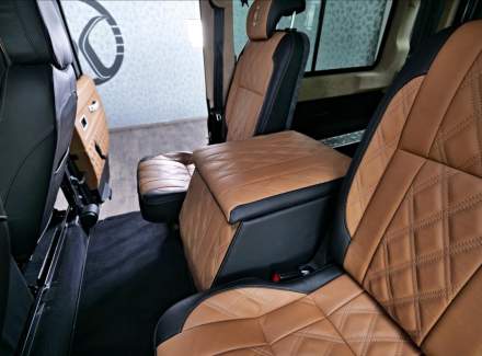 Land Rover - Defender