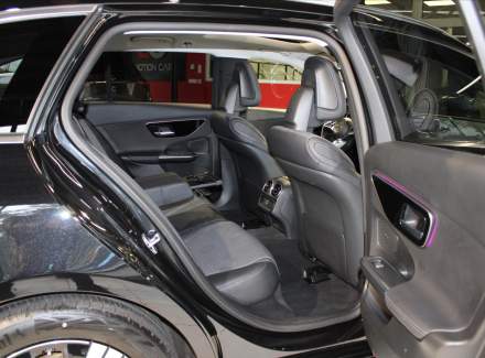 Mercedes-Benz - C-class