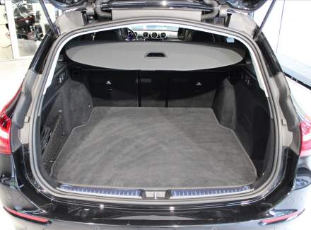 Mercedes-Benz - C-class