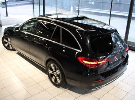 Mercedes-Benz - C-class