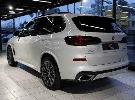 BMW - X5