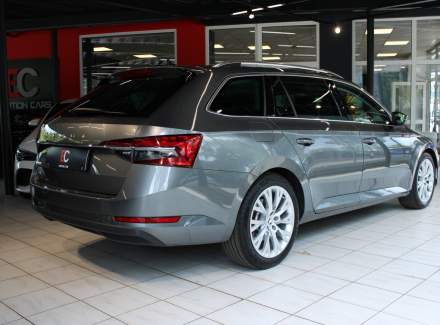 Škoda - Superb