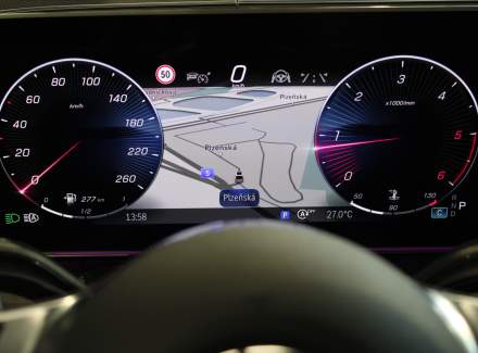 Mercedes-Benz - V-class