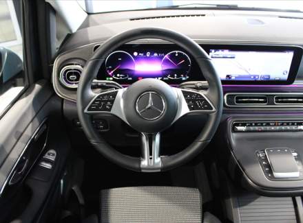 Mercedes-Benz - V-class
