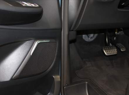 Mercedes-Benz - V-class