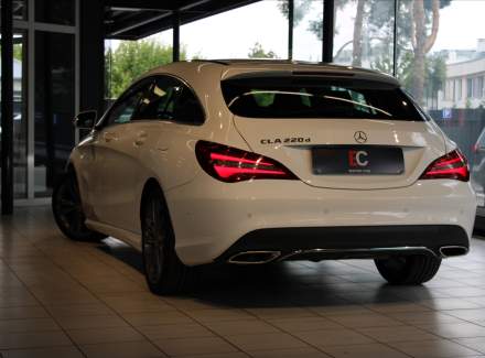 Mercedes-Benz - CLA
