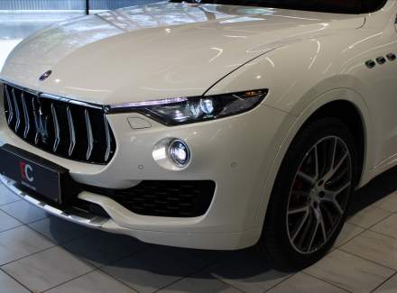 Maserati - Levante
