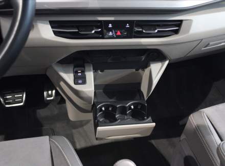 Volkswagen - Multivan