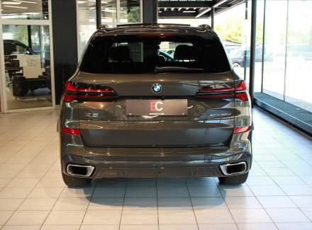 BMW - X5