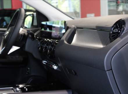 Mercedes-Benz - B-class