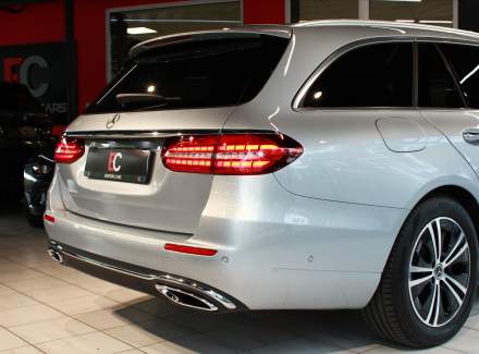 Mercedes-Benz - E-class