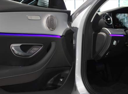 Mercedes-Benz - E-class