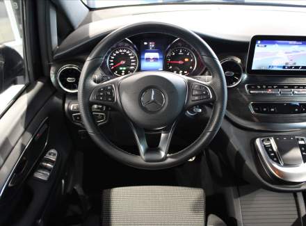 Mercedes-Benz - V-class