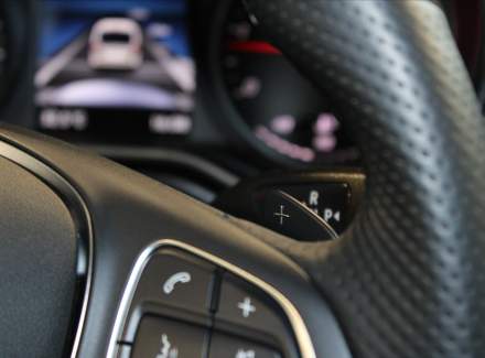 Mercedes-Benz - V-class