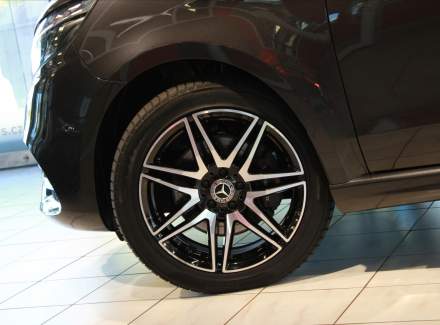 Mercedes-Benz - V-class