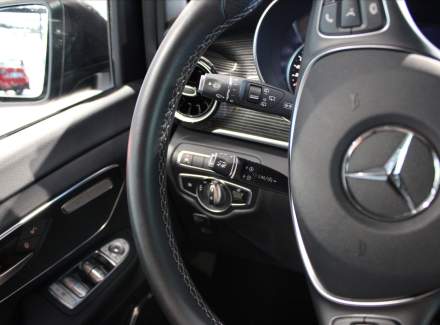 Mercedes-Benz - V-class