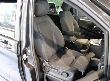 Mercedes-Benz - V-class