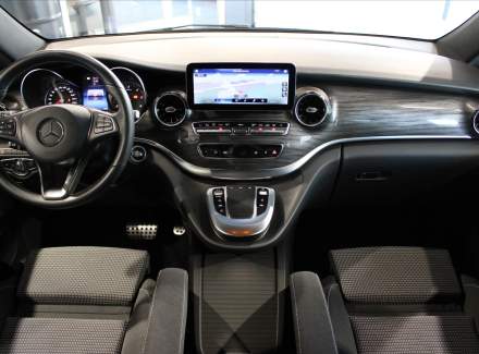 Mercedes-Benz - V-class