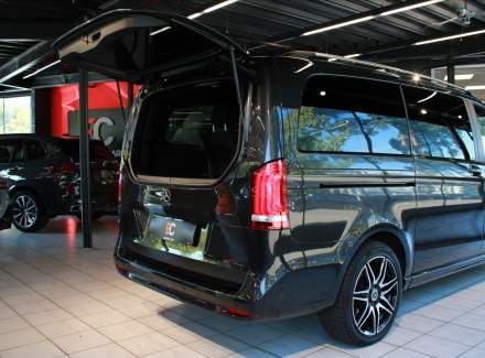 Mercedes-Benz - V-class