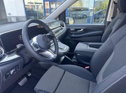 Mercedes-Benz - V-class