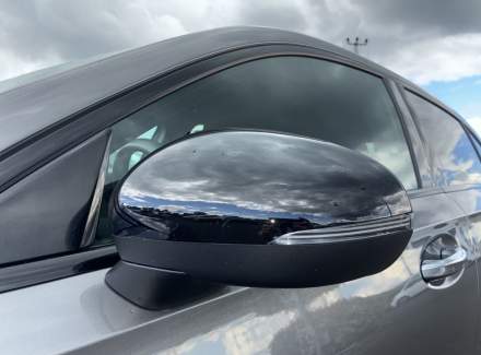 Mercedes-Benz - A-class