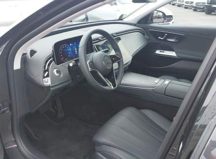 Mercedes-Benz - E-class