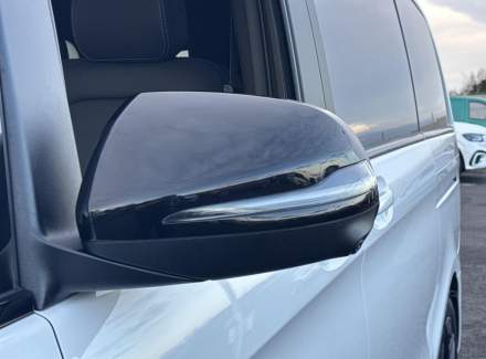 Mercedes-Benz - V-class