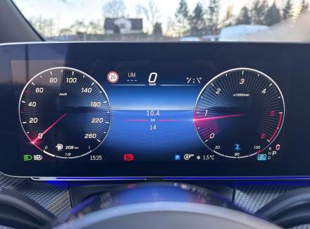 Mercedes-Benz - V-class