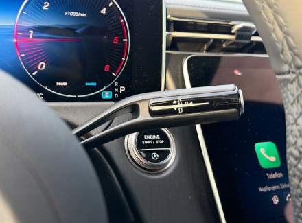 Mercedes-Benz - E-class