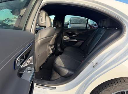 Mercedes-Benz - E-class